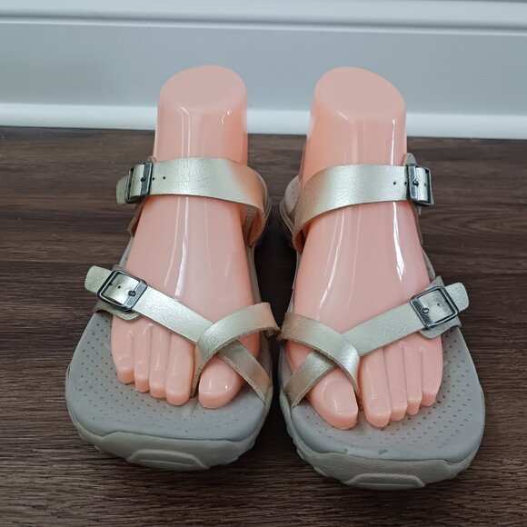 Skechers Women's Sandals 8 Gold Gray Reggae Wishlist Strappy Buckle Toe 40981 - Picture 2 of 7